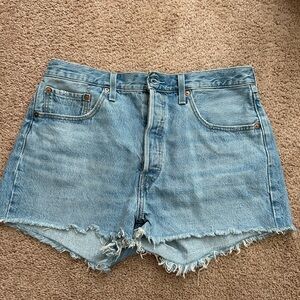 Levi 501 Jean Shorts